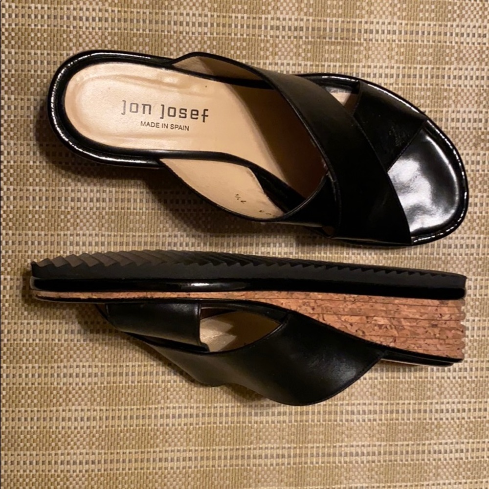 Slide wedge sandal, 7 1/2, worn twice, rubber sole